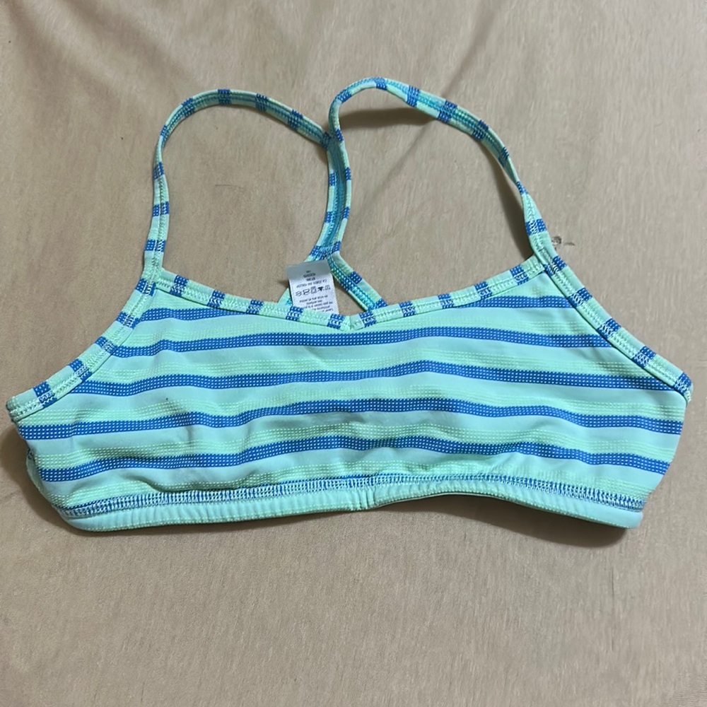 Lululemon Mint blue/ green striped girls sports/ training bra. Mint condition.